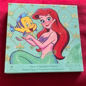 Disney Princess Ariel Shadow & Highlighter Palette
